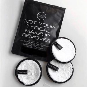 New! 1 Reusable Makeup Remover Pad